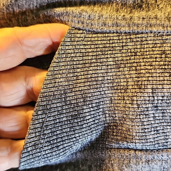 Gray Womens ZOBHA Legings Bottoms. Light Gray With Pockets. - Picture 5 of 5